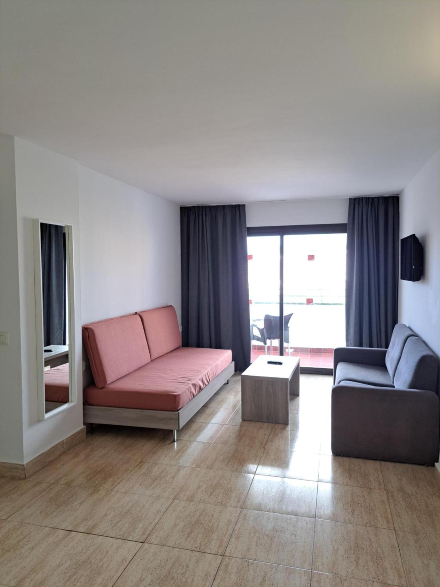 Apartamentos Mar I Vent (Adults Only) Sant Antoni de Portmany Exterior foto