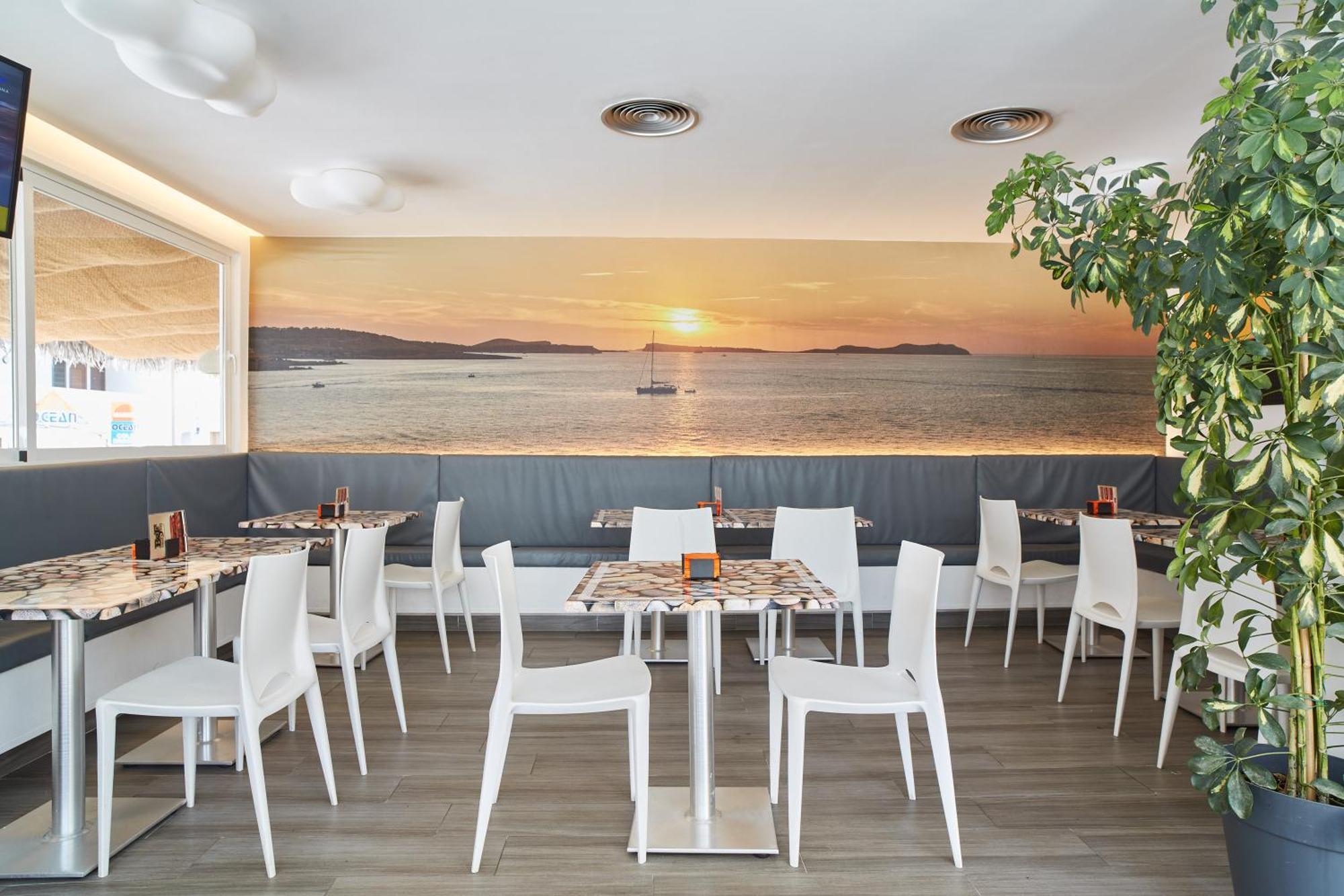 Apartamentos Mar I Vent (Adults Only) Sant Antoni de Portmany Exterior foto