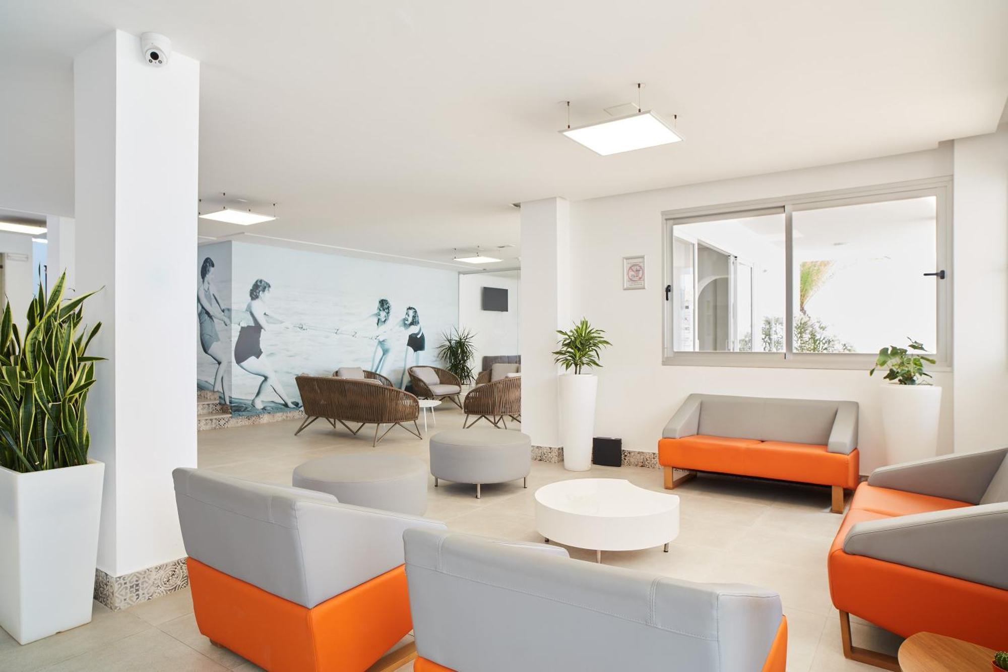 Apartamentos Mar I Vent (Adults Only) Sant Antoni de Portmany Exterior foto