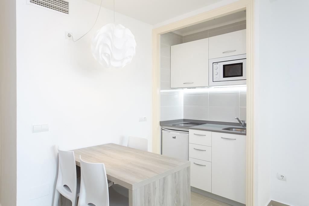 Apartamentos Mar I Vent (Adults Only) Sant Antoni de Portmany Exterior foto