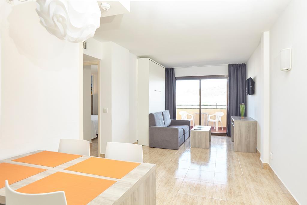 Apartamentos Mar I Vent (Adults Only) Sant Antoni de Portmany Exterior foto